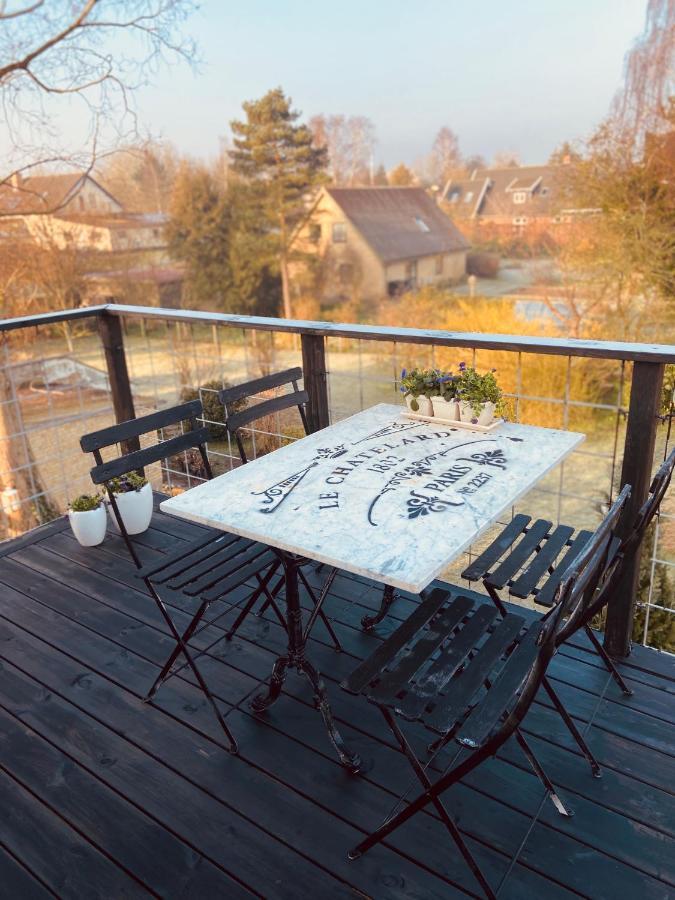 Hong Den Gamle Apotekergaard Bed & Breakfast エクステリア 写真