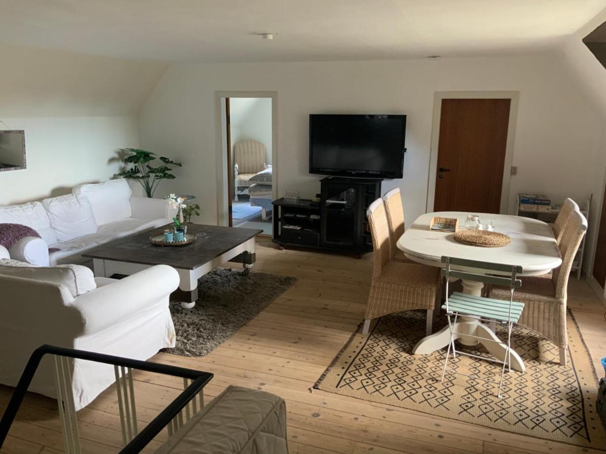 Hong Den Gamle Apotekergaard Bed & Breakfast エクステリア 写真