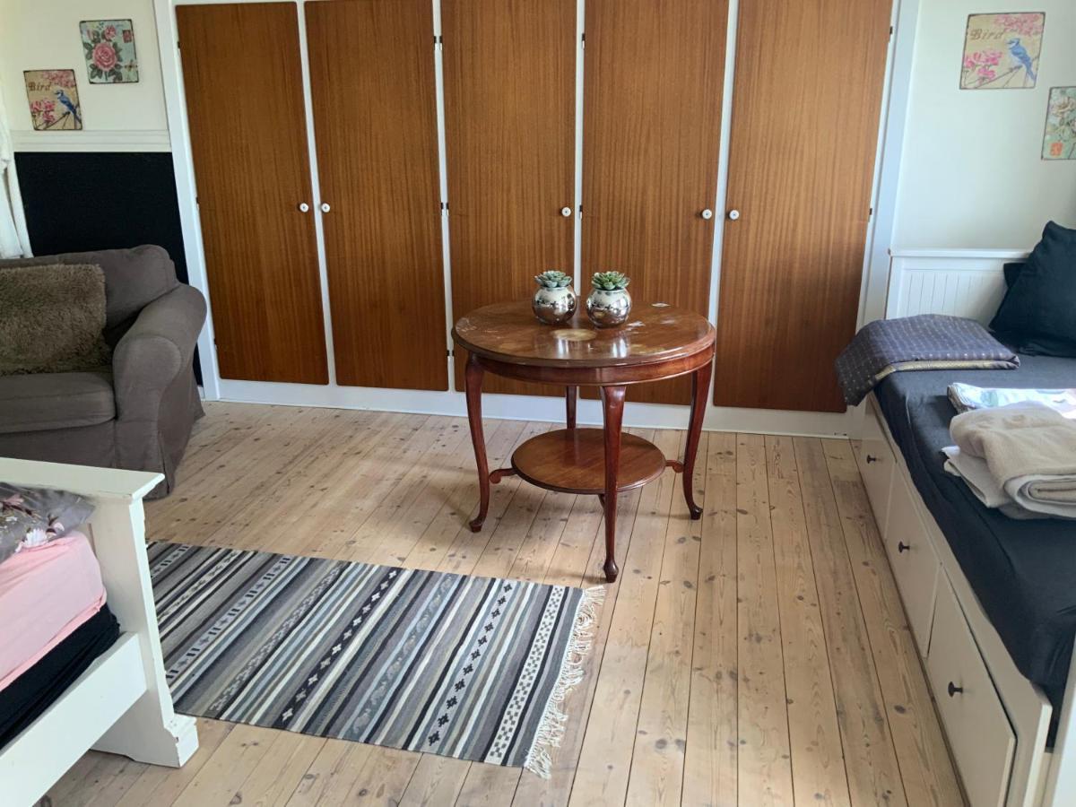 Hong Den Gamle Apotekergaard Bed & Breakfast エクステリア 写真