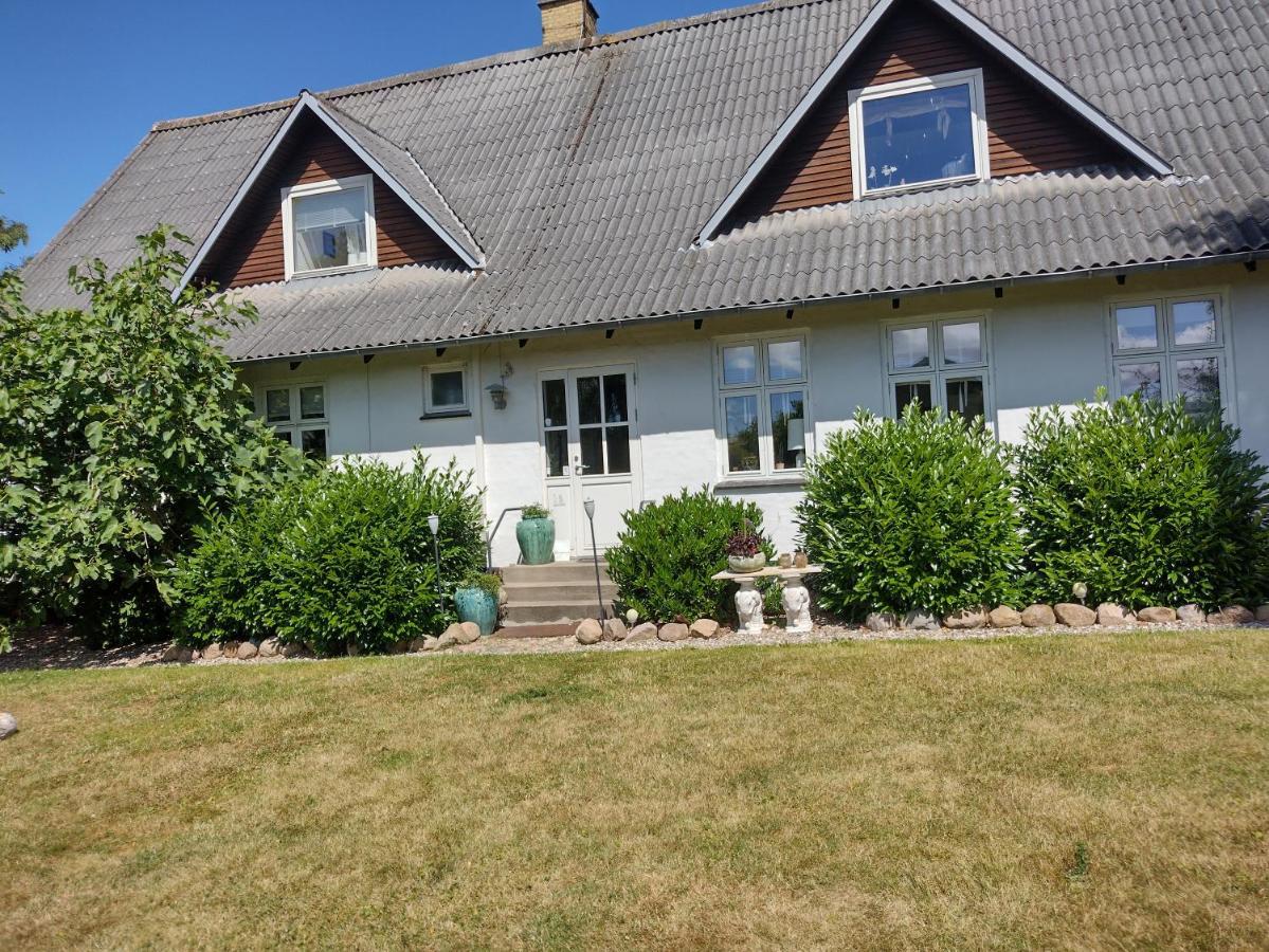 Hong Den Gamle Apotekergaard Bed & Breakfast エクステリア 写真