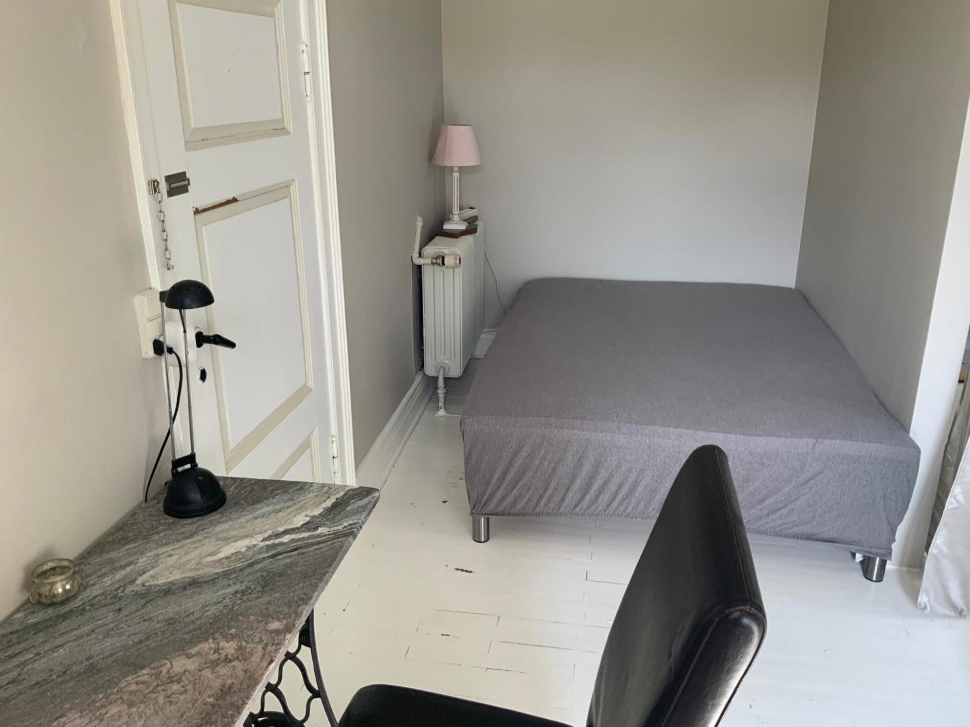 Hong Den Gamle Apotekergaard Bed & Breakfast エクステリア 写真